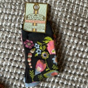 Bamboo Ladies Ankle Socks (Scandinavian Floral)